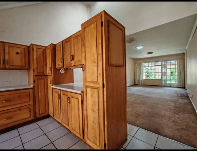 3 BEDROOM TOWNHOUSE FOR SALE IN THREE RIVERS